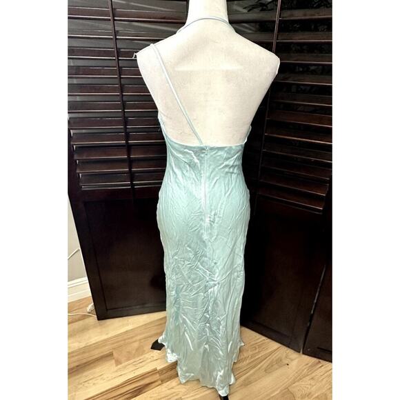 Bardot Women's Astrid Midi Slip Dress Light Blue Satin M/6 NWOT Back Zip Lined - Picture 5 of 9